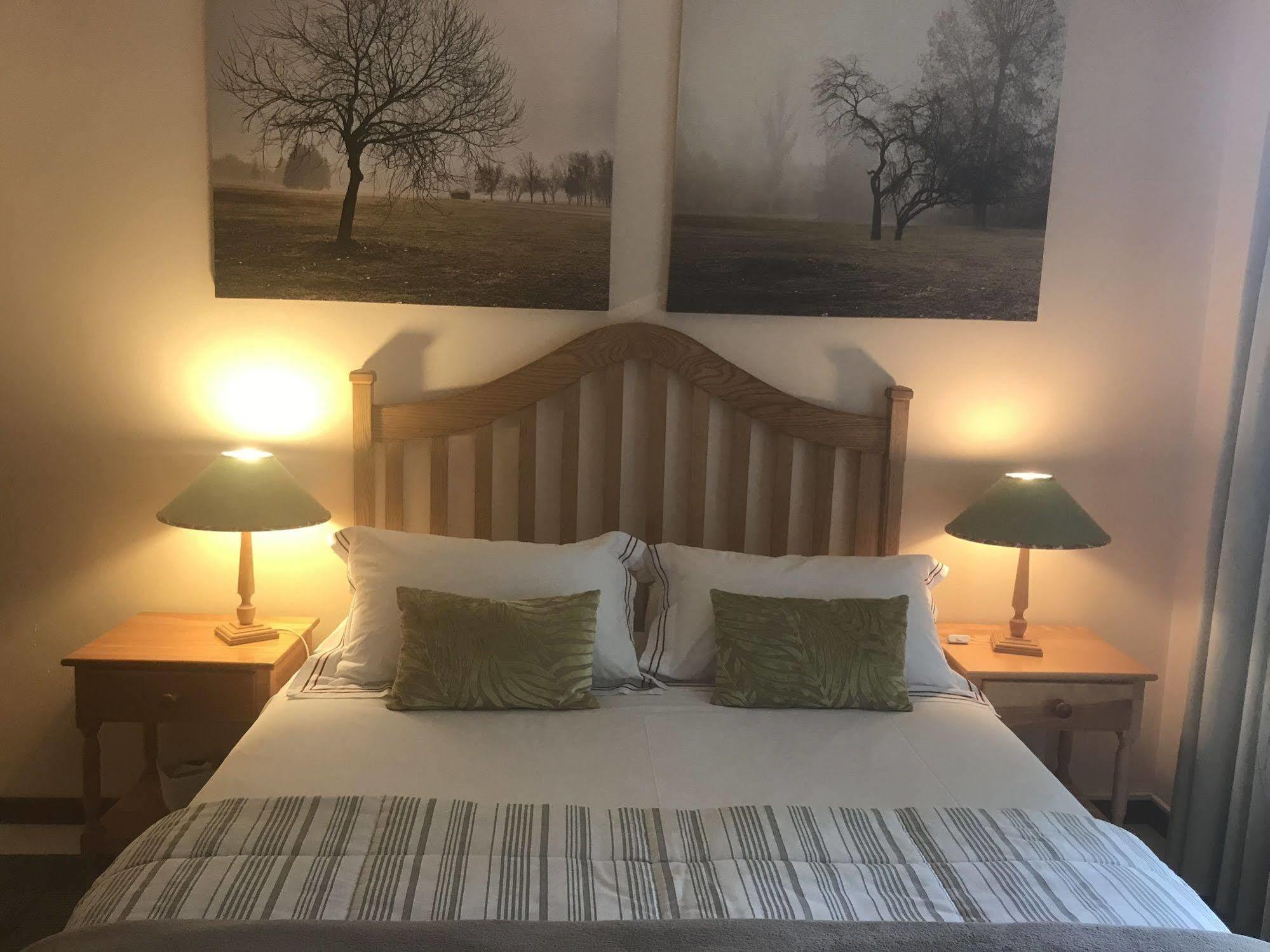 Edenwood House Hotell George Exteriör bild
